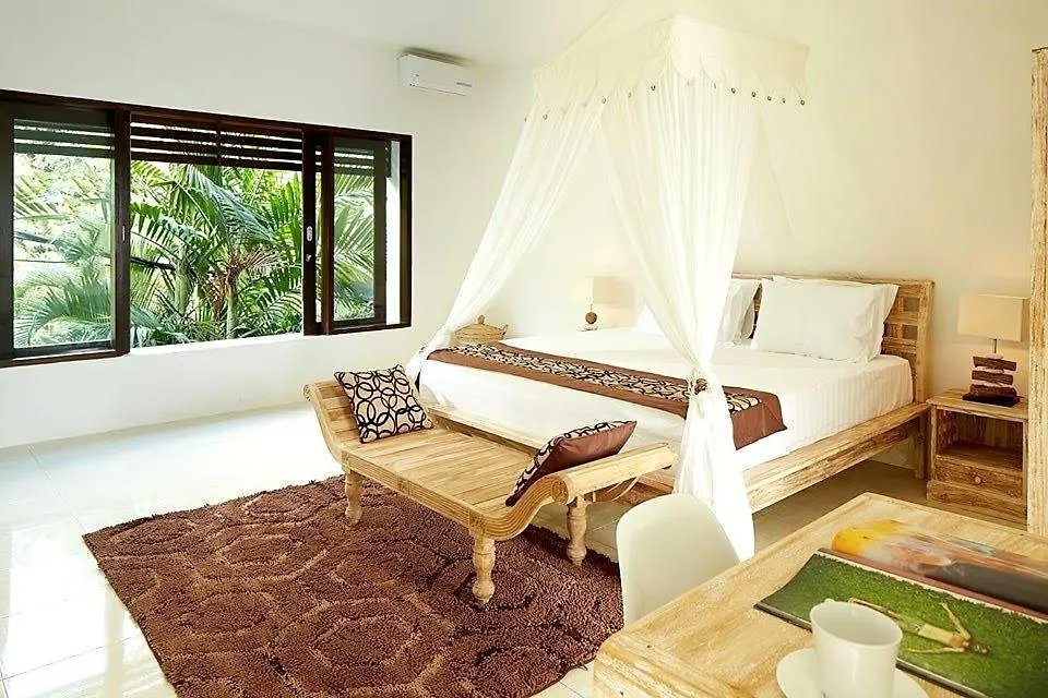 2Br Villa Central Seminyak,50 M Walk To The Beach