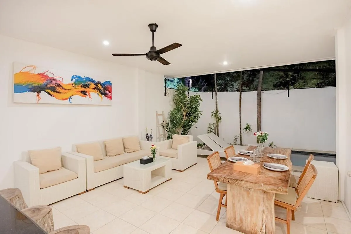 2Br Villa Central Seminyak,50 M Walk To The Beach Seminyak (Bali)